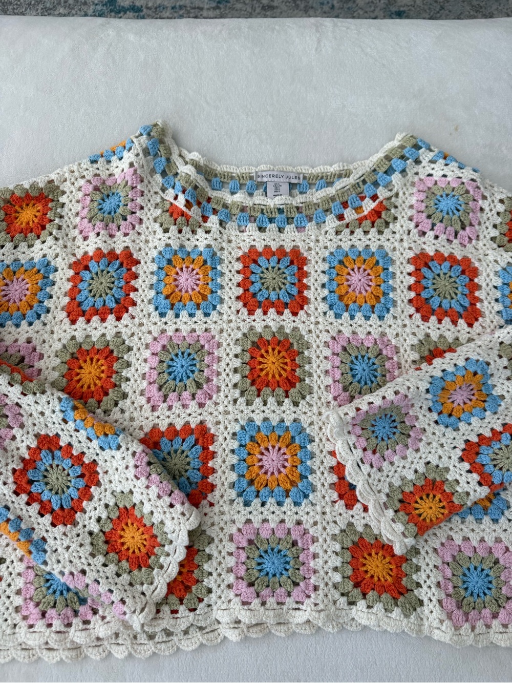 Sincerly Jules Women's Crochet Granny Square Sweater - Multi/White L d77